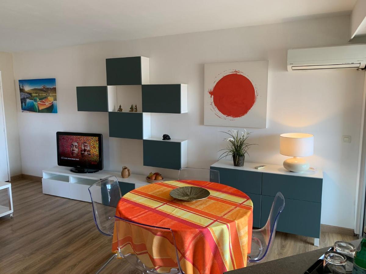 Apartament Les Pins Maritimes Fréjus Zewnętrze zdjęcie