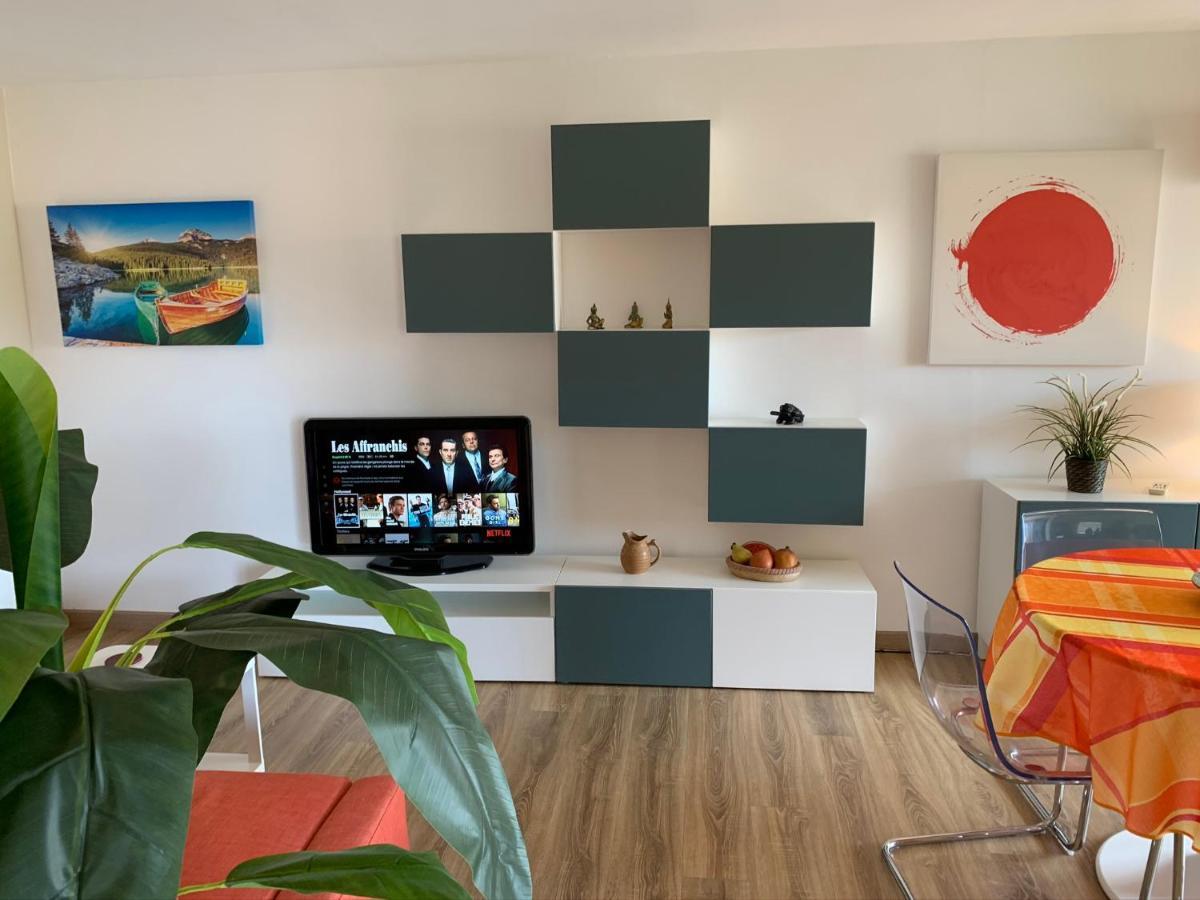 Apartament Les Pins Maritimes Fréjus Zewnętrze zdjęcie