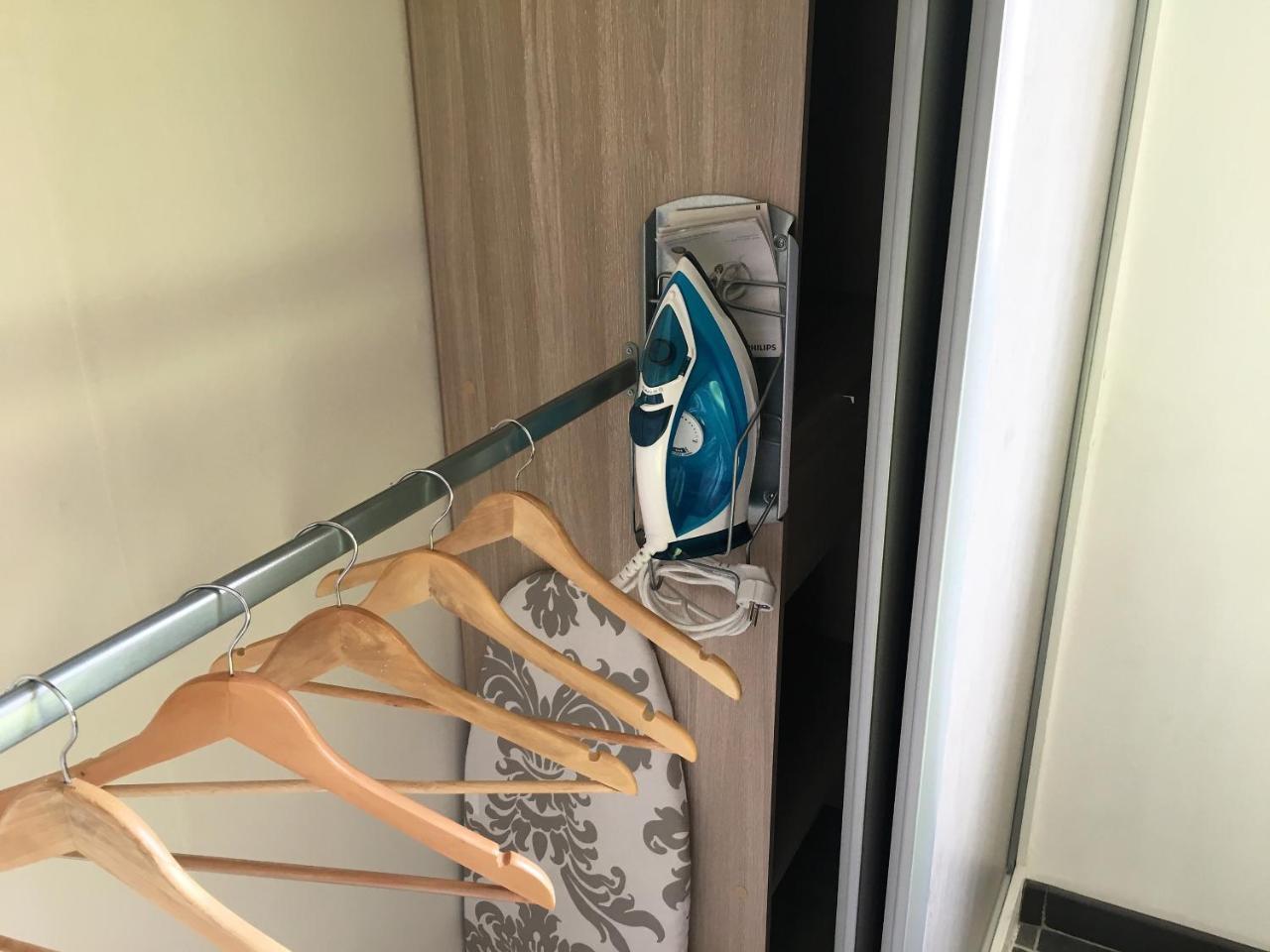 Apartament Les Pins Maritimes Fréjus Zewnętrze zdjęcie